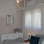 The House - & (adults Only) Pensiune 3*