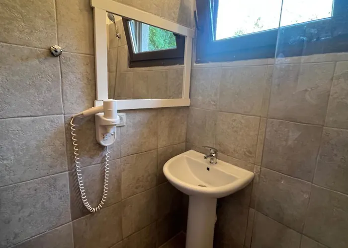 Πανσιόν The House - & (adults Only)