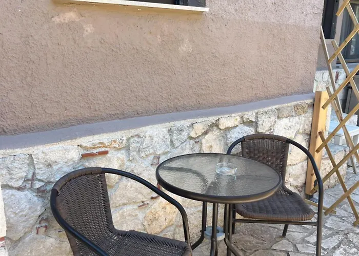 The House - & (adults Only) Πανσιόν 3*