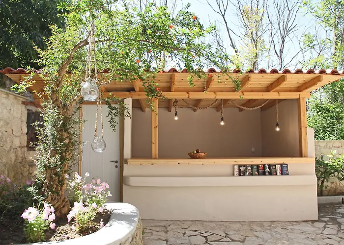 The House - & (adults Only) Πανσιόν