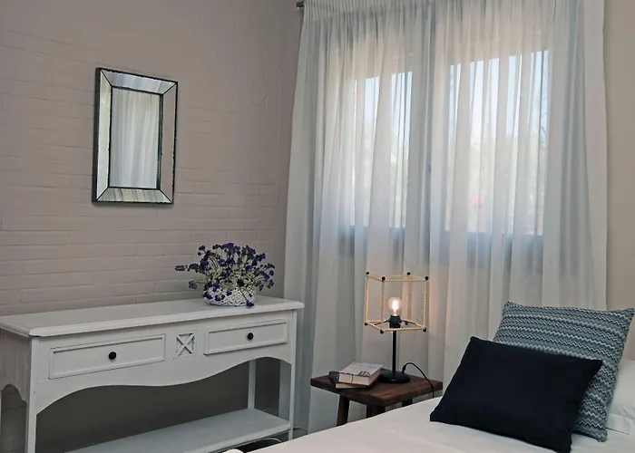 Πανσιόν The House - & (adults Only)