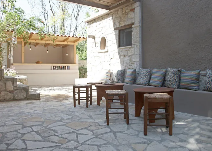 Πανσιόν The House - & (adults Only)
