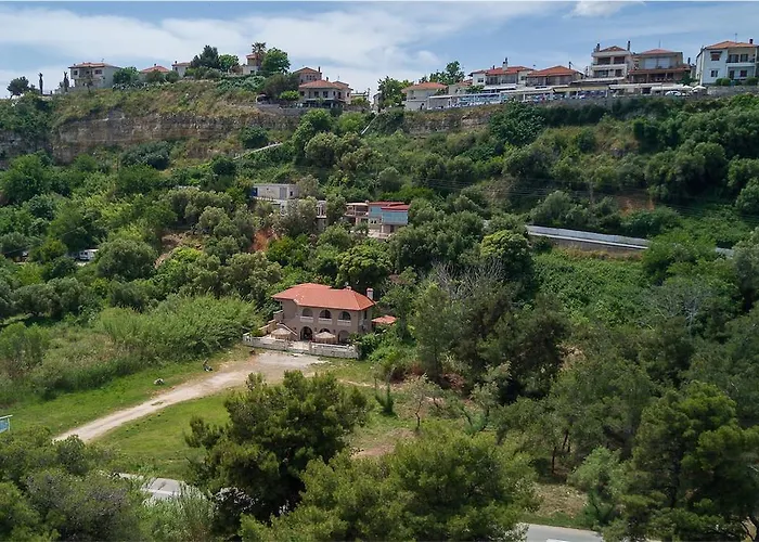 Πανσιόν The House - & (adults Only)