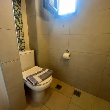 The House - & (adults Only) Áfitos