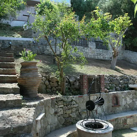 The House - & (adults Only) Guest house Afytos