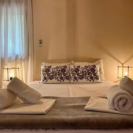 The House - & (adults Only) Гостевой дом