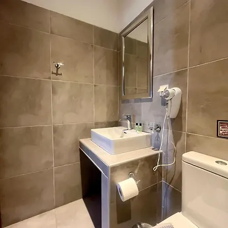 The House - & (adults Only) Гостевой дом 3*