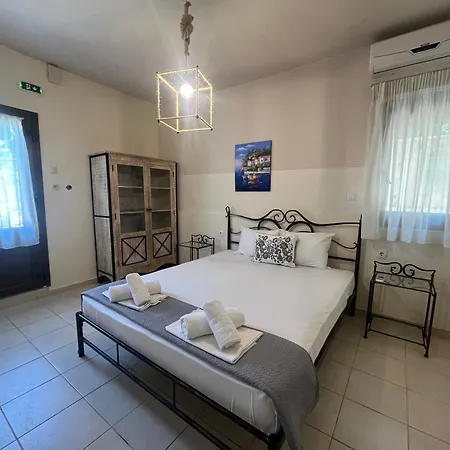 Гостевой дом The House - & (adults Only) 3*