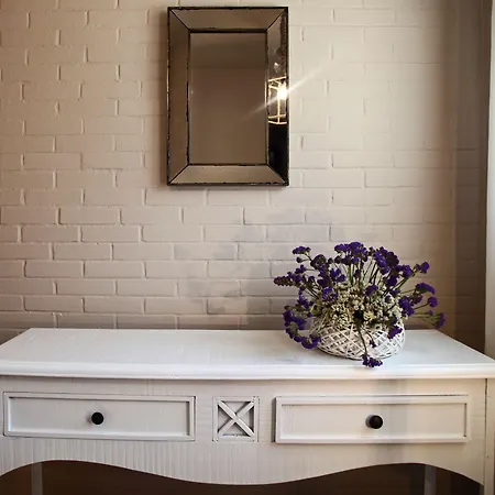 The House - & (adults Only) Гостевой дом Афитос