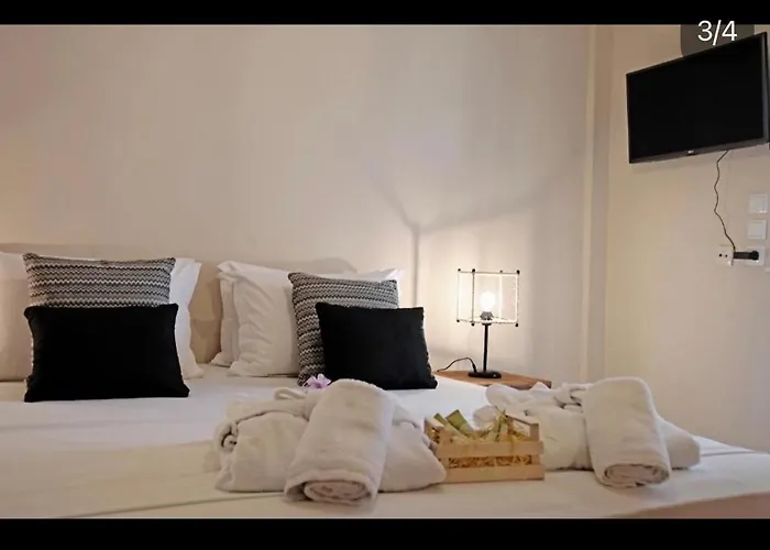 The House - & (adults Only) Pensjonat Afytos