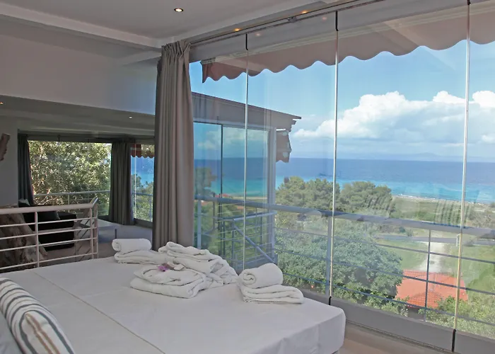 The House - & (adults Only) 3*