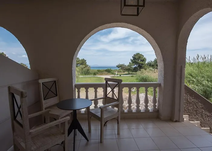 The House - & (adults Only) 3*